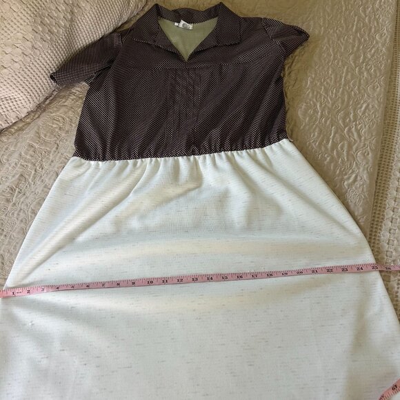 Vintage Day Dress With Polka Dot Top & Cream Skirt - Picture 9 of 12